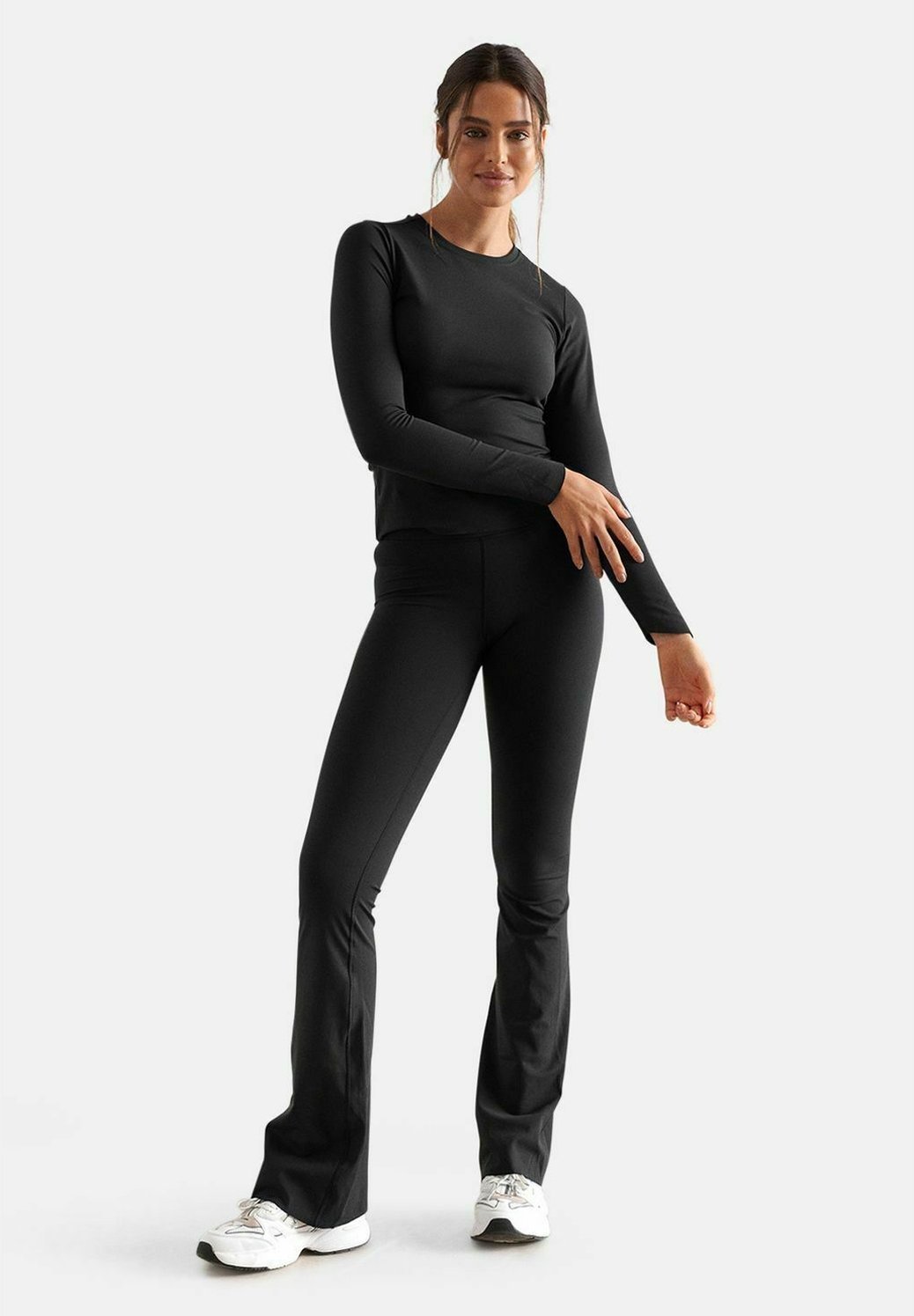 aim'n® SENSE CUTOUT BACK - Langarmshirt - Schwarz