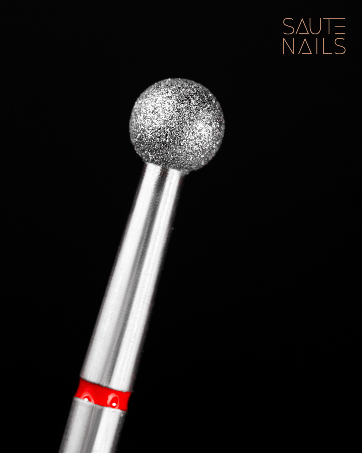 Saute Nails