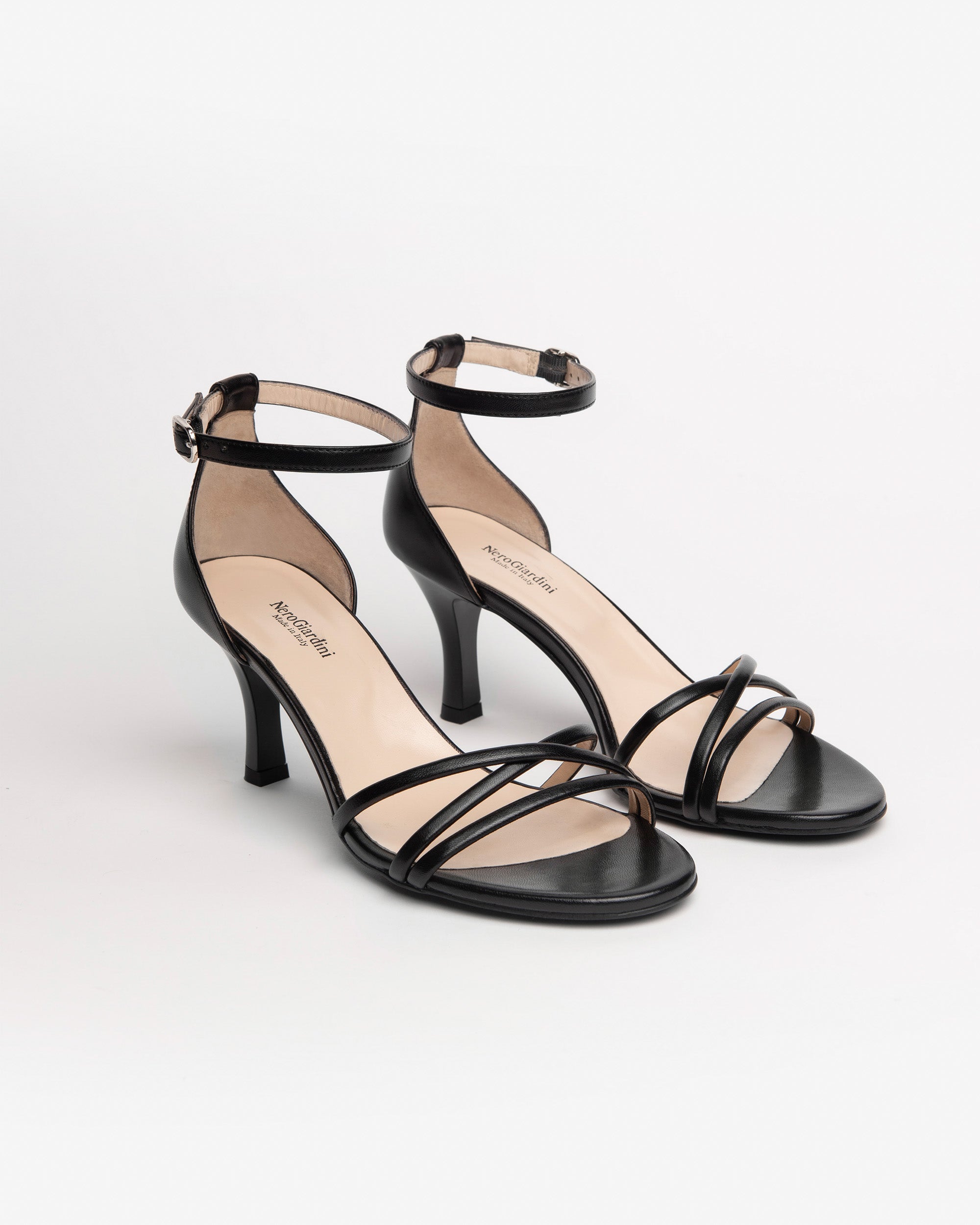  Sandales en cuir pour femmes