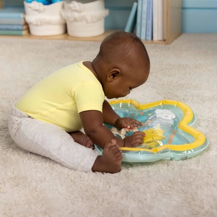 DISNEY BABY -WINNIE- Tapis d'eau pour bébé, jeu sensoriel et d'éveil​, gonflable, facile à nettoyer, pliable, dès la naissance