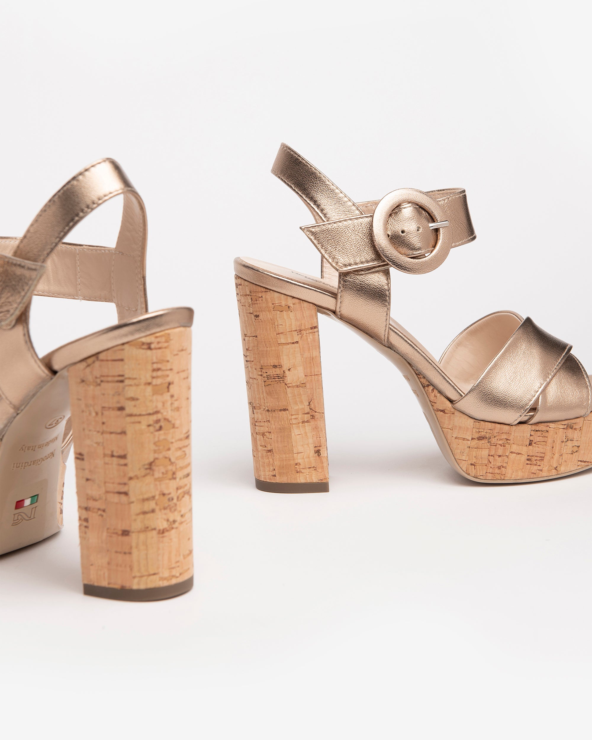  Damen-Ledersandalen