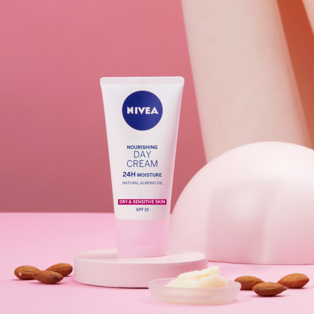 Nivea 24H hidratantna krema