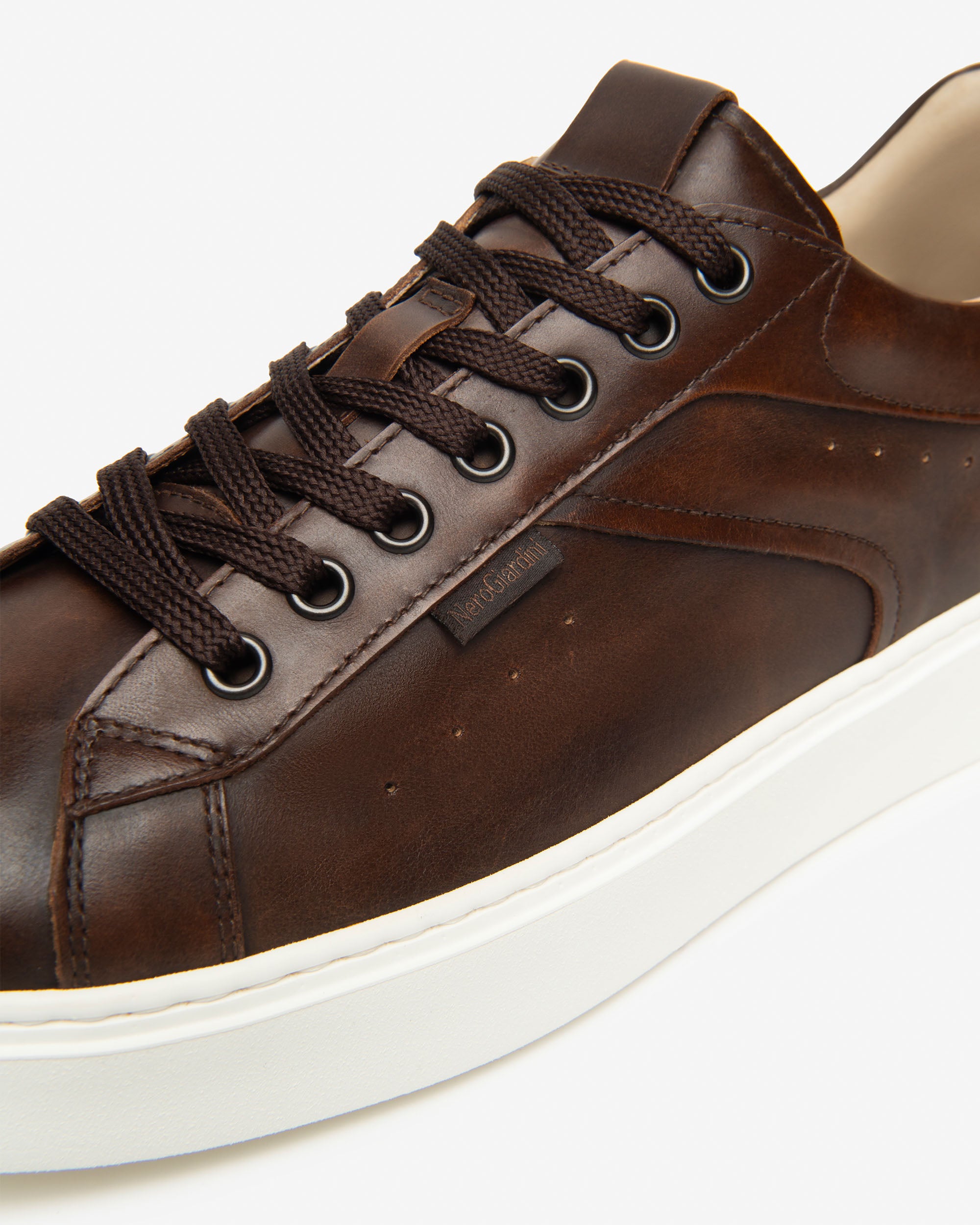  Herren-Sneaker aus Leder