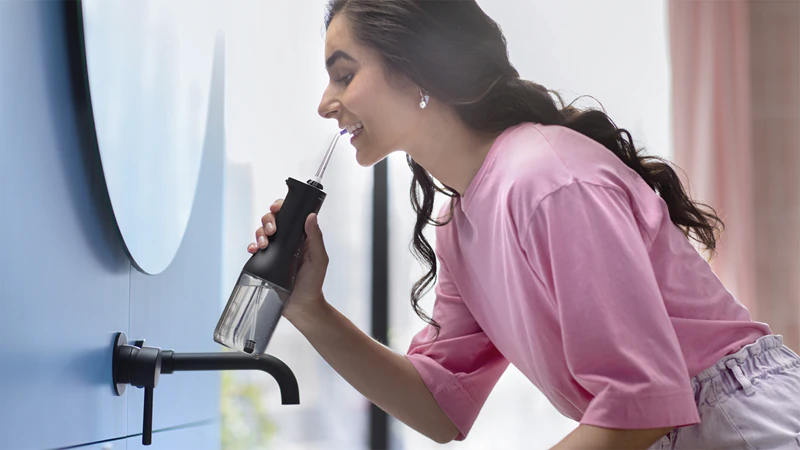 Súprava na starostlivosť o zuby Philips Sonicare HX3886/43 čierna