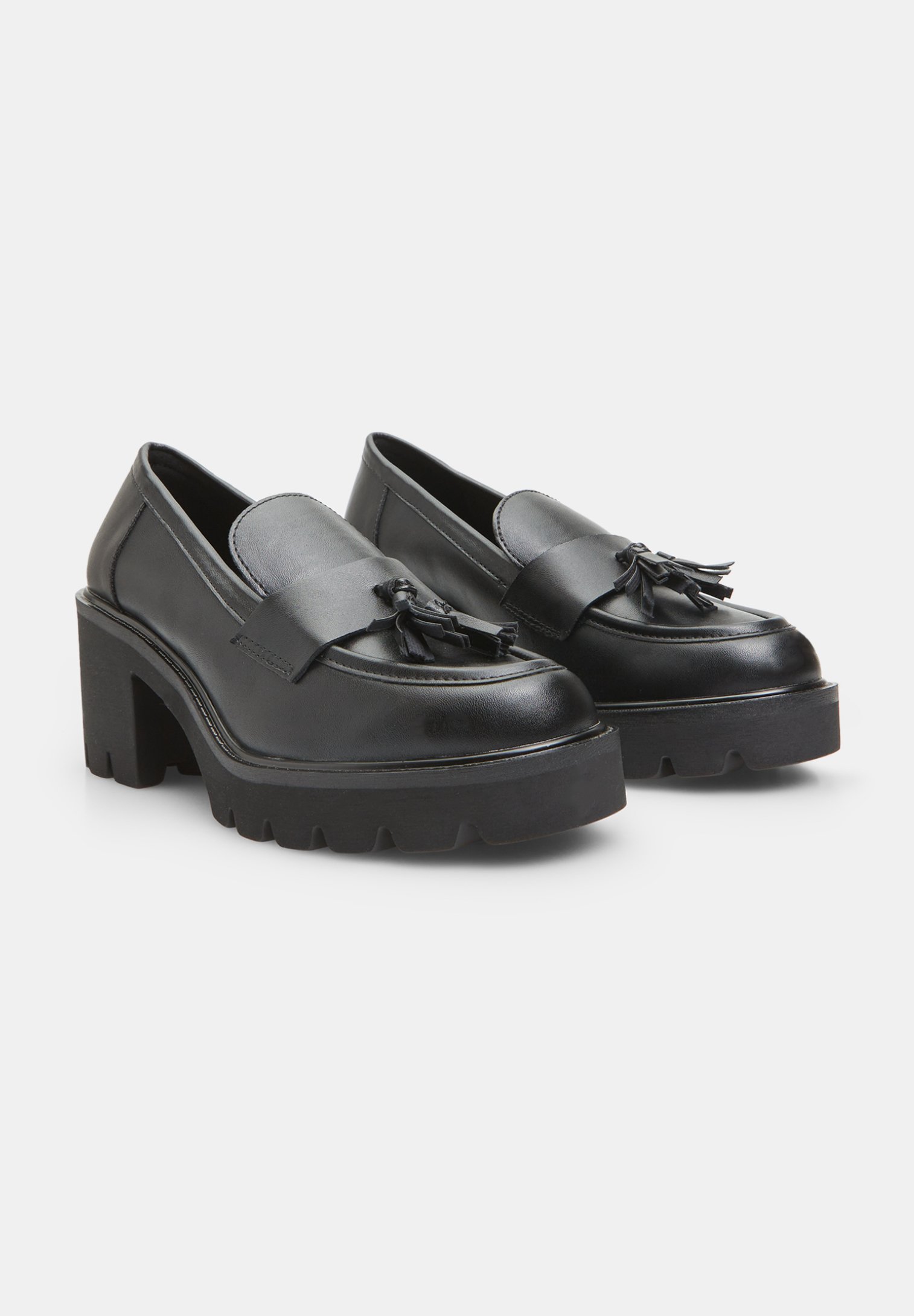 Bata Slip-ons - svart
