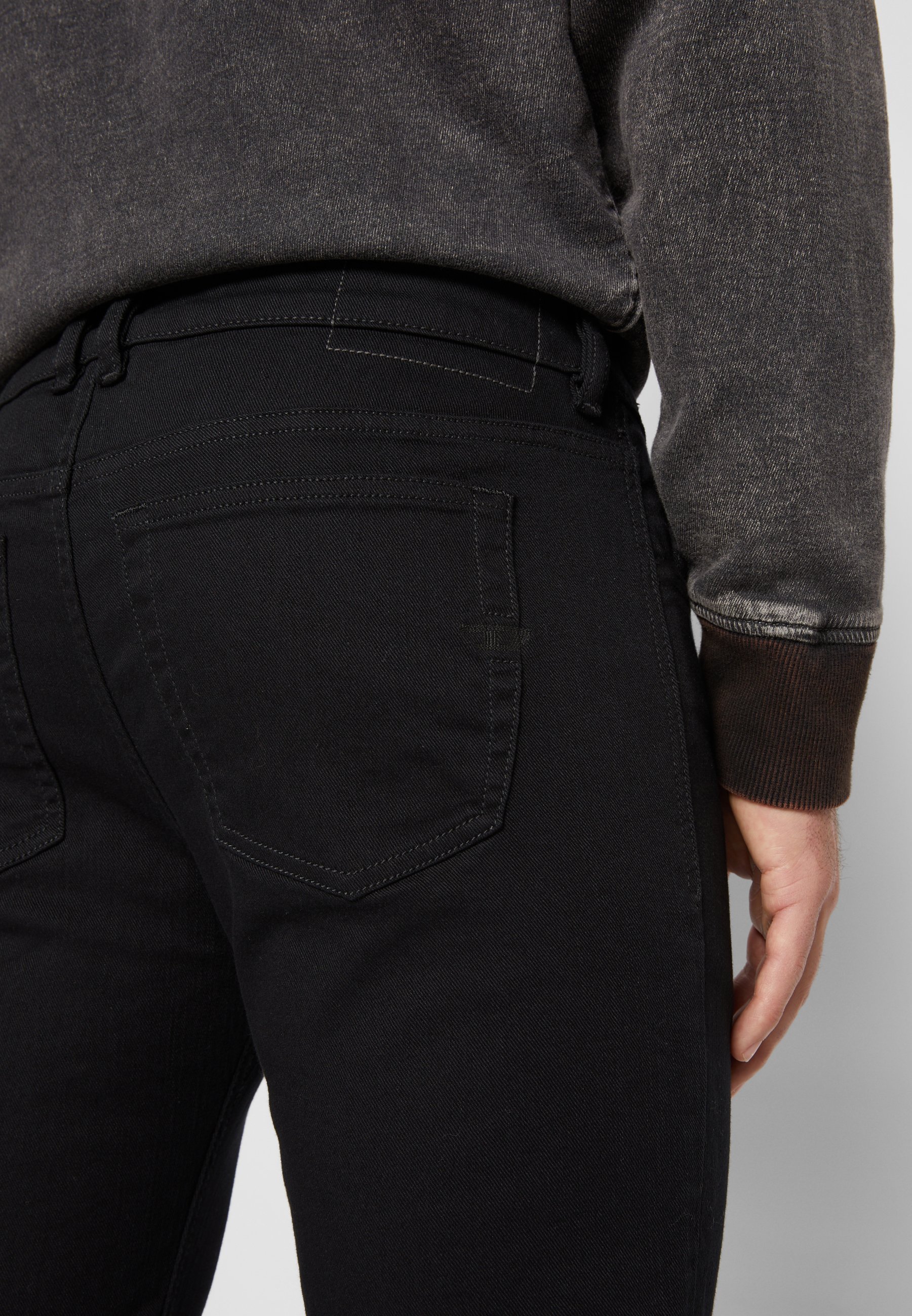 Diesel SLEENKER - Jean coupe skinny - 09c51 02