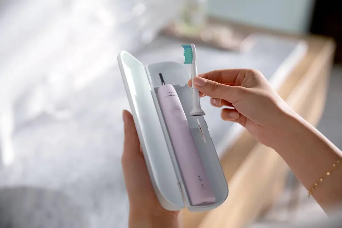 Philips Sonicare + Travel Case Seria 3100 Różowa Hx3673/11
