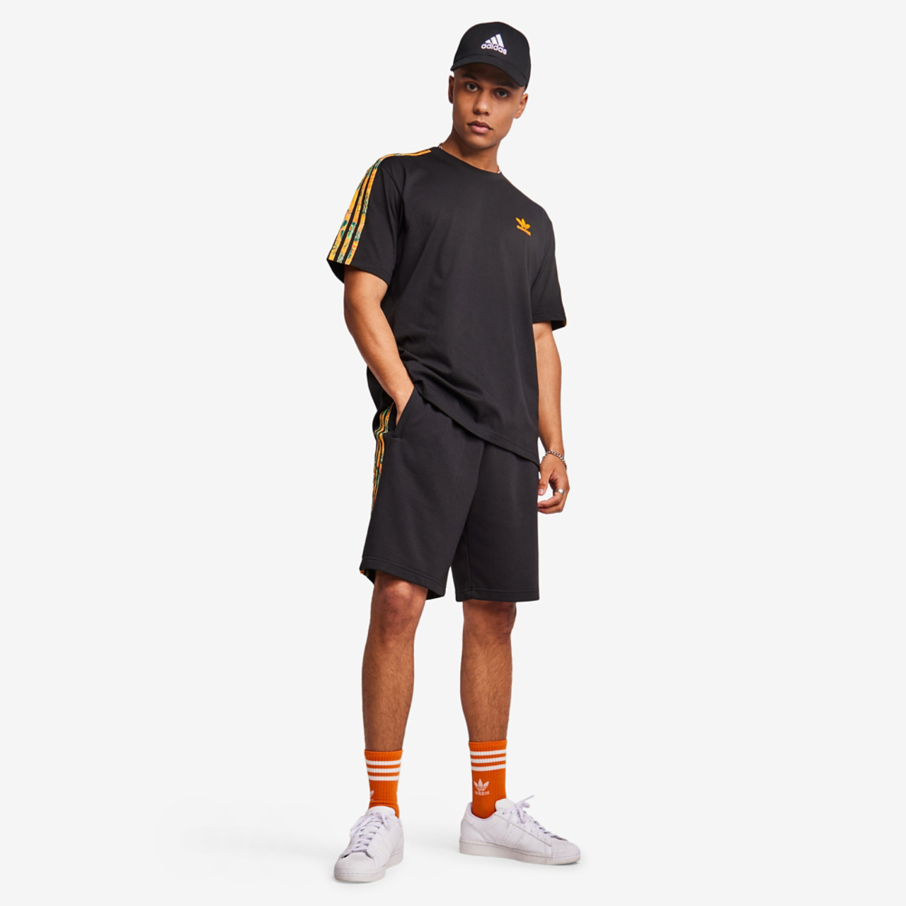 adidas Sommer Trefoils