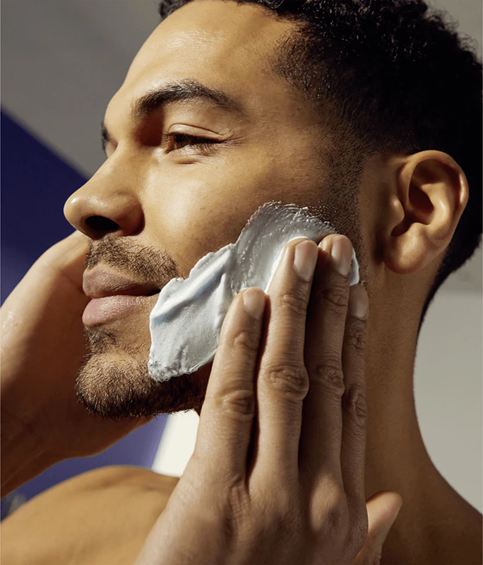 NIVEA MEN Sensitive Rasiergel mit beruhigender Wirkung