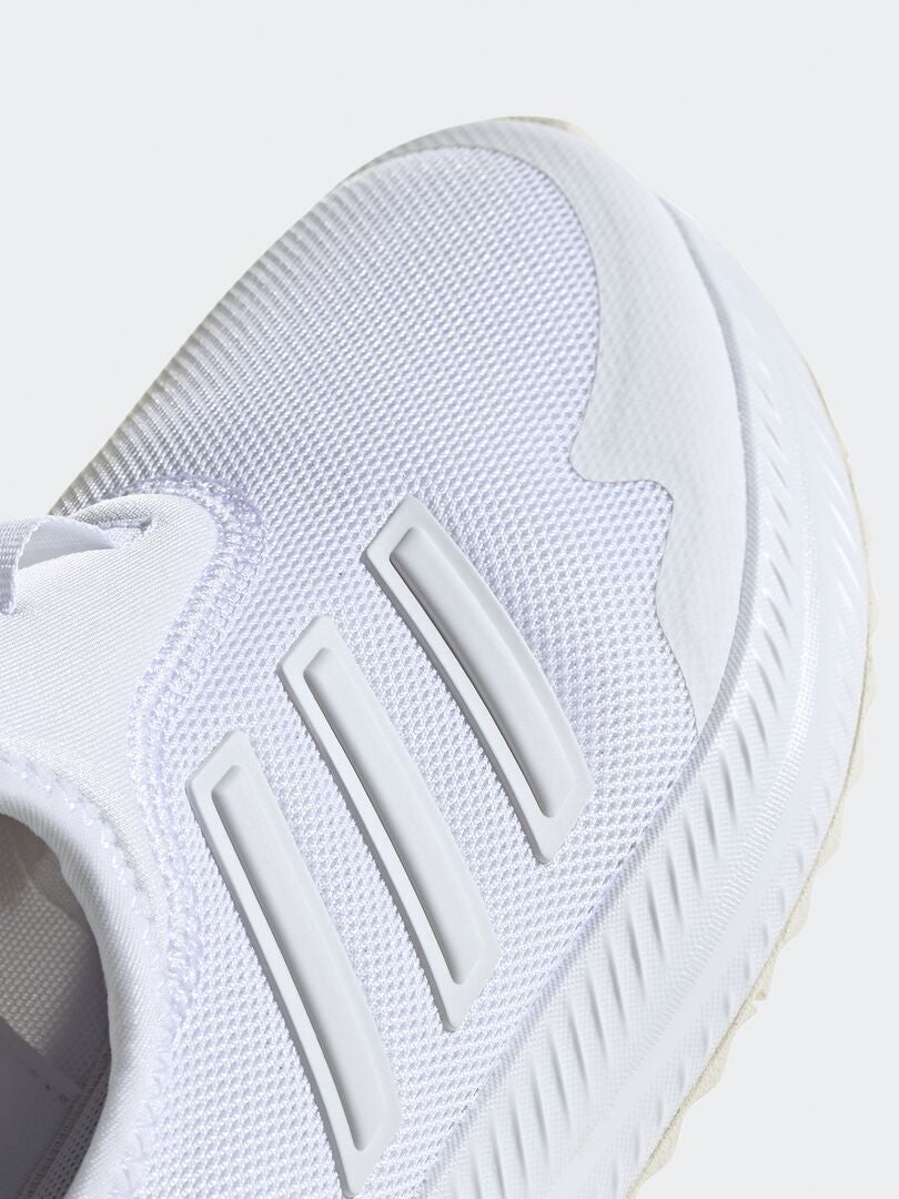 Tênis slip-on 'adidas' - branco