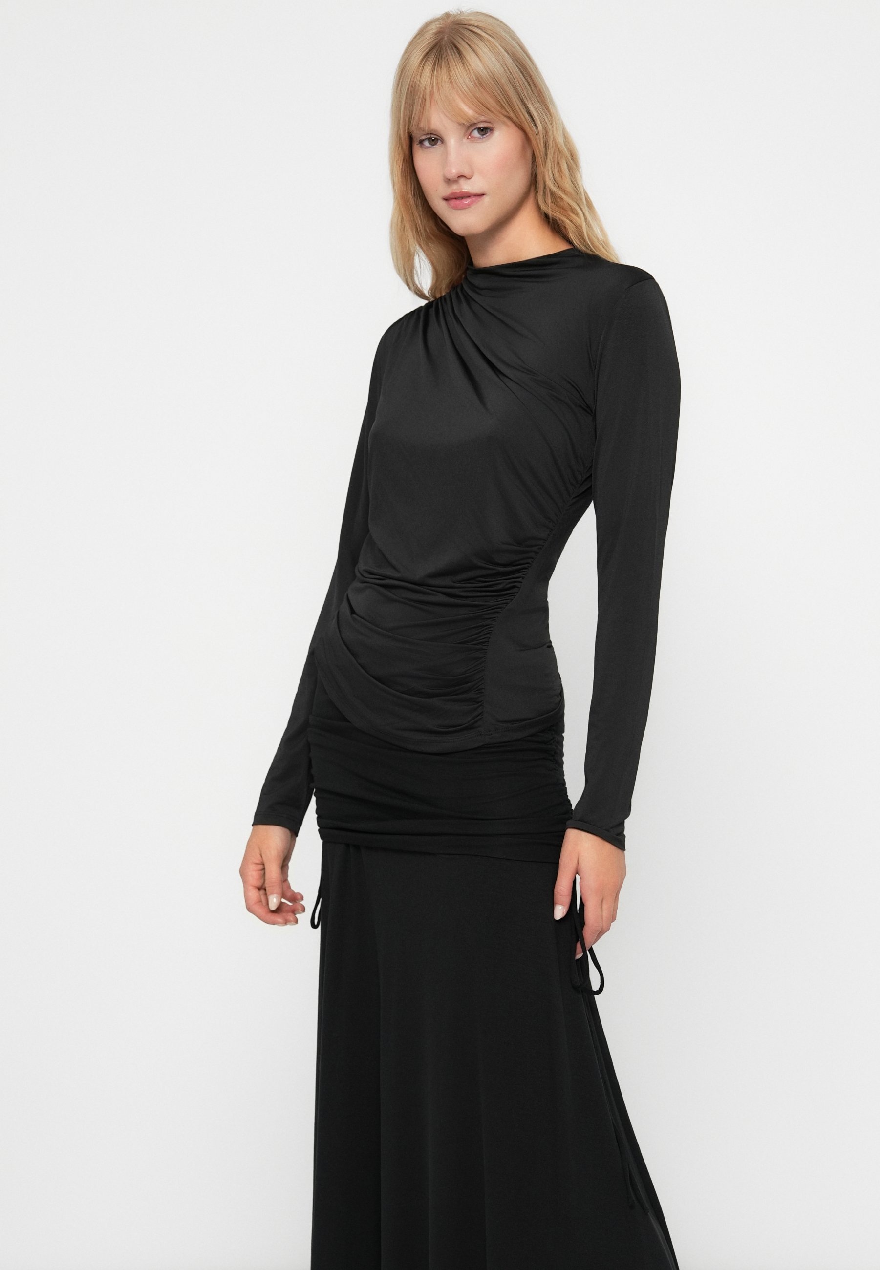 VILA VIZURNA FUNNEL NECK - Ilgarankoviai marškinėliai - black beauty