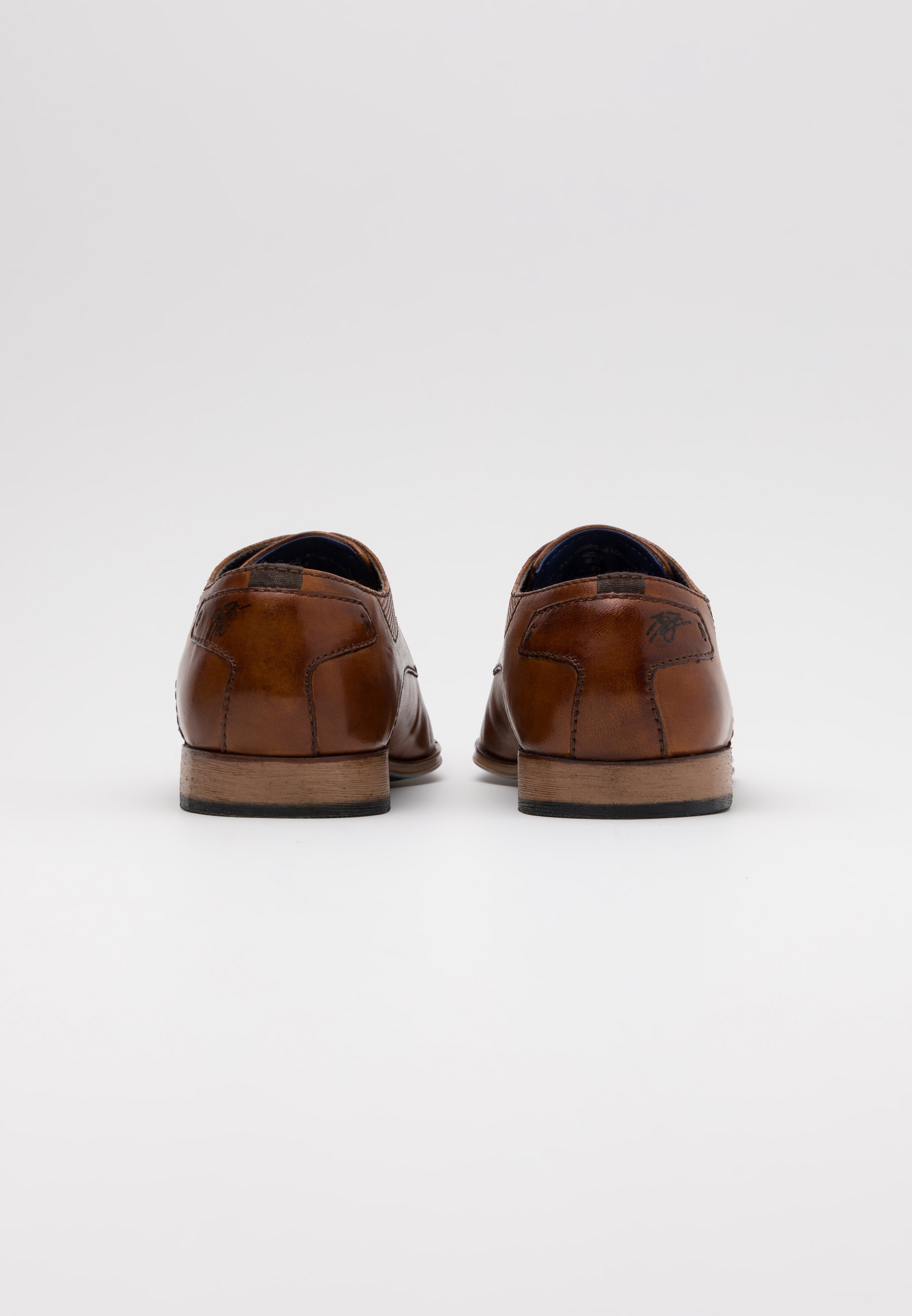 Bugatti Smart veterschoenen - cognac