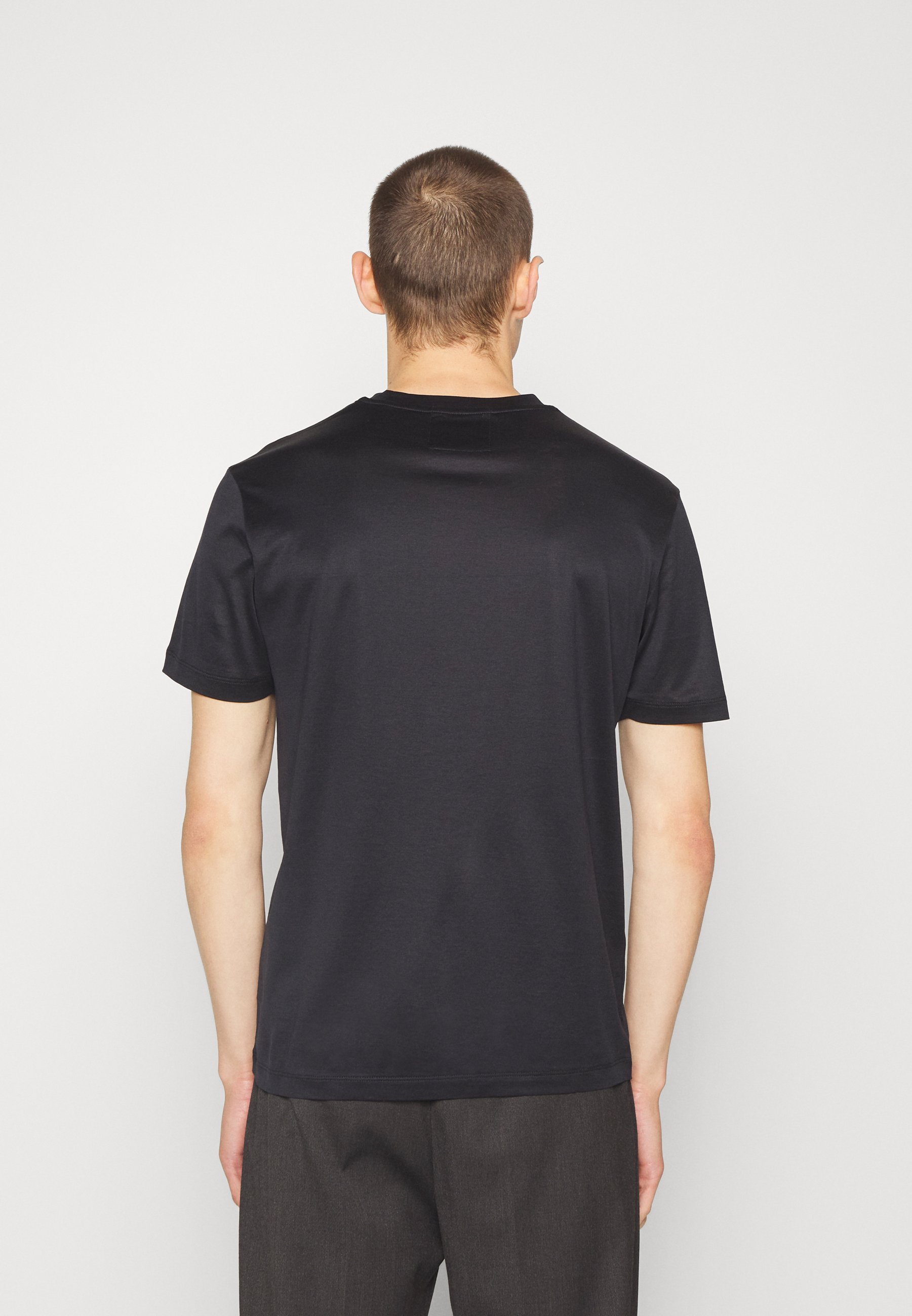 T-shirt basic Emporio Armani - blu navy