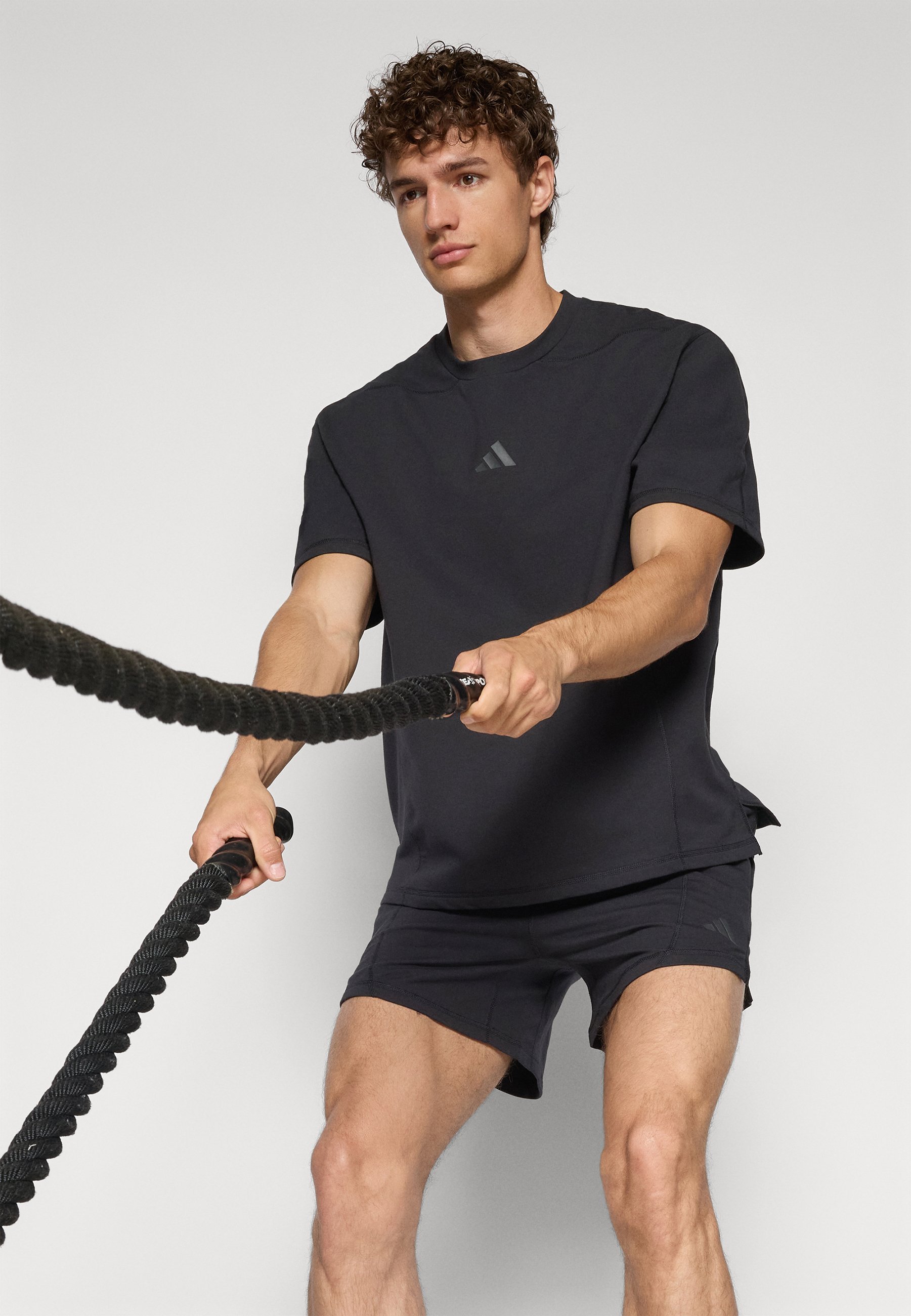 adidas Performance T-shirt - T-shirt met print - zwart