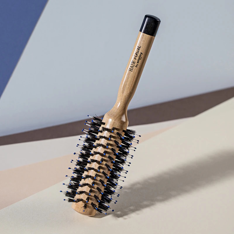 „Hair Rituel by Sisley“ plaukų tiesinimo šepetys „The Blow Dry Brush N°2“