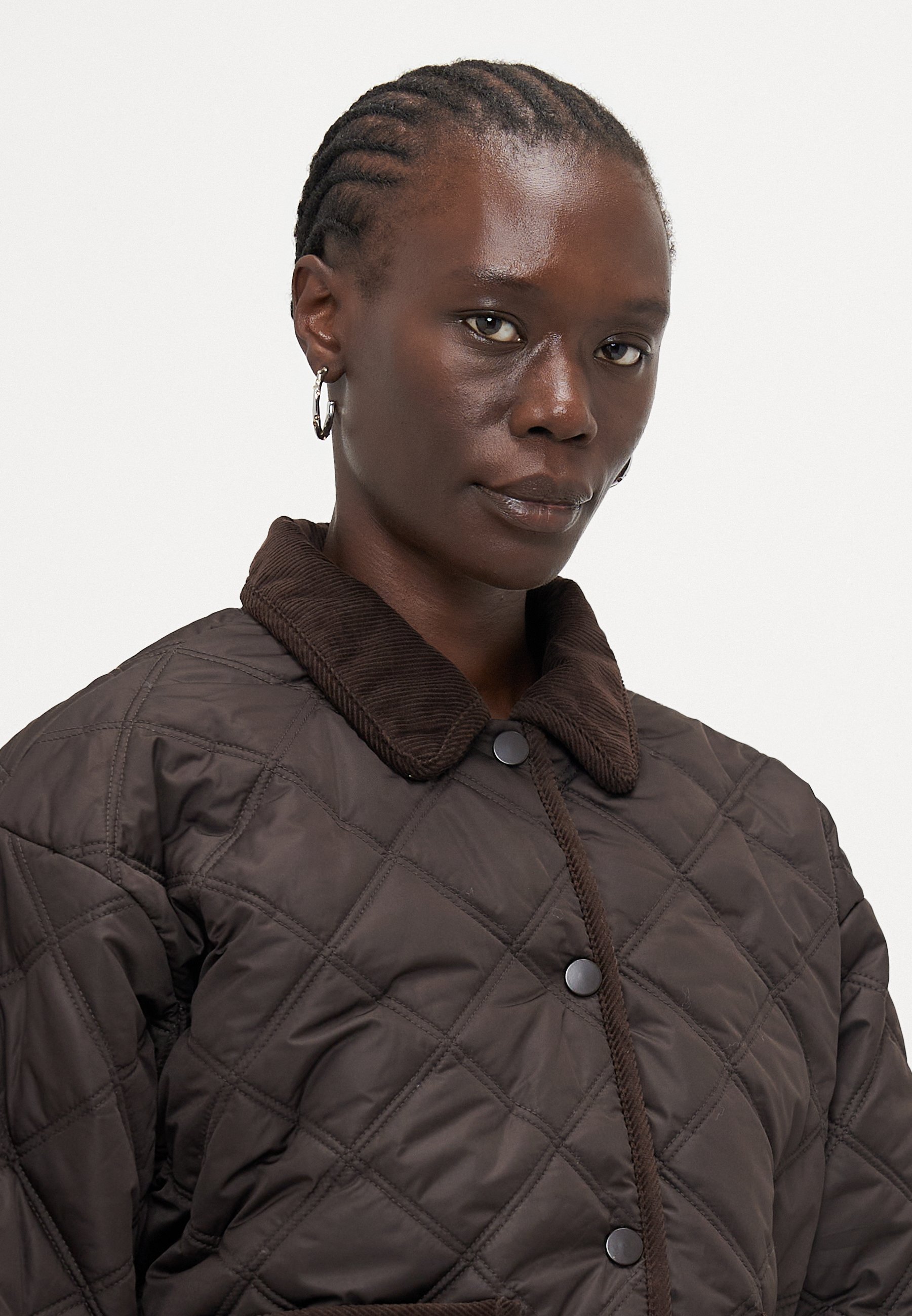Vero Moda Tall VMMINNESOTA SHORT JACKET - Lichte jas - chocoladetaart