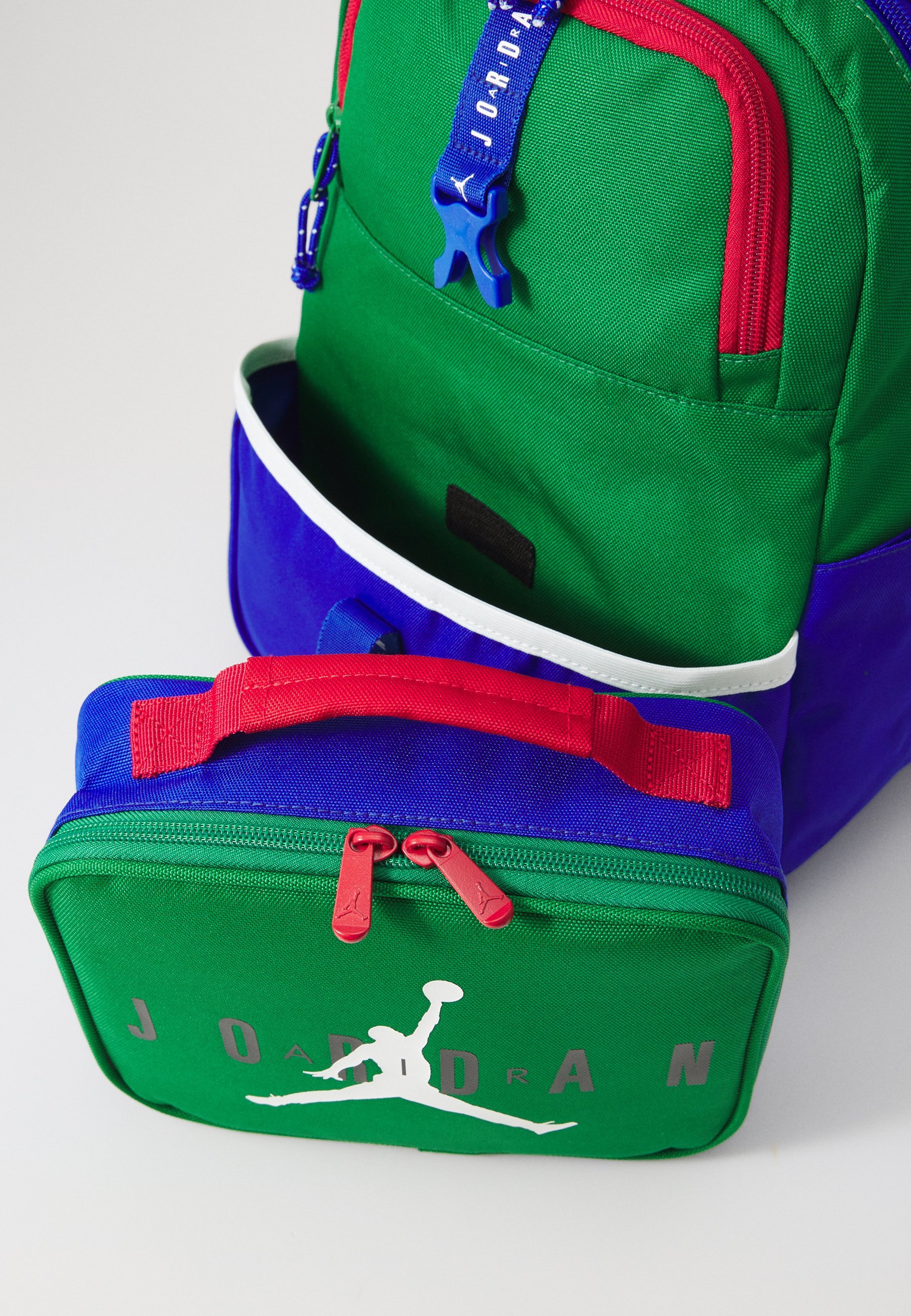 Jordan JAN AIR LUNCH BACKPACK UNISEX SET - Rugzak - dennengroen