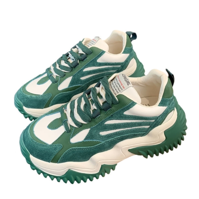 Nueva versión coreana de verano de zapatos deportivos transpirables para mujer, ideales para combinar con cualquier estilo. Zapatos deportivos para mujer que aumentan la altura.