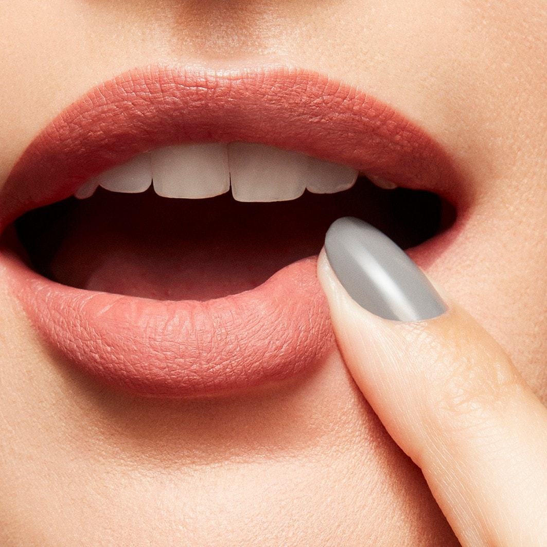 MAC skysti lūpų dažai „Locked Kiss Ink™“ – 5 ml