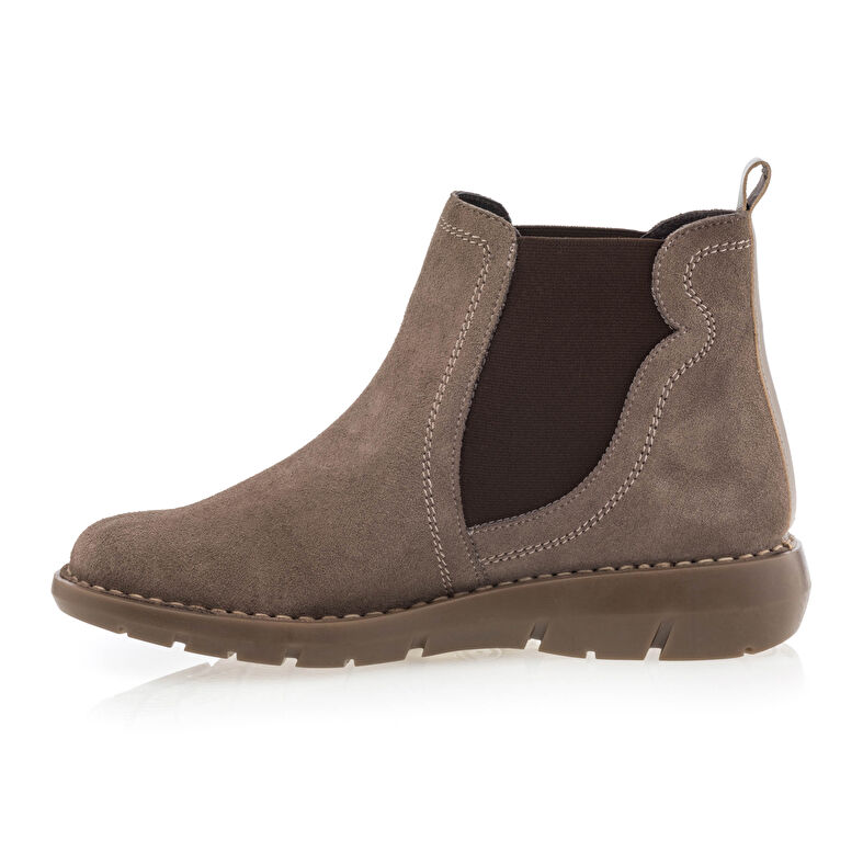 Braune Damenstiefel / Stiefeletten