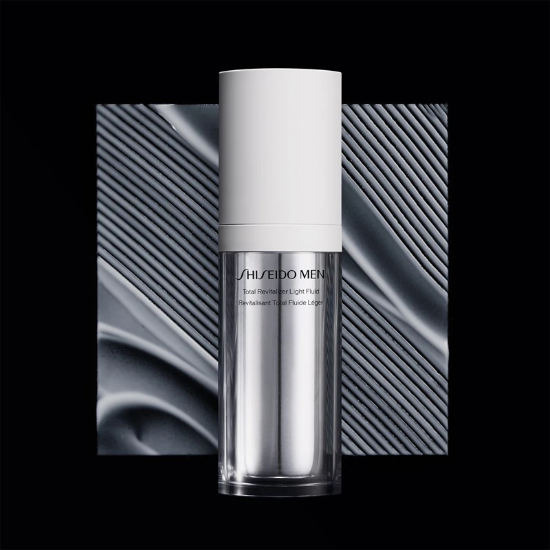 Shiseido Men Total Revitalizer fluid za obraz proti staranju in gubam