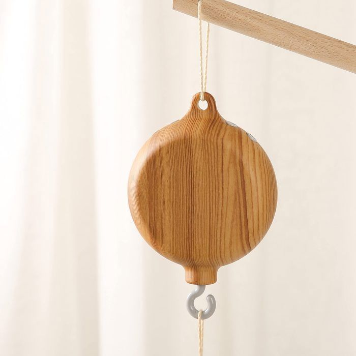 Babymobiel met muziekdoosje en 35 melodieën, 7 cm x 7 cm, muziekdoosje met houtlook