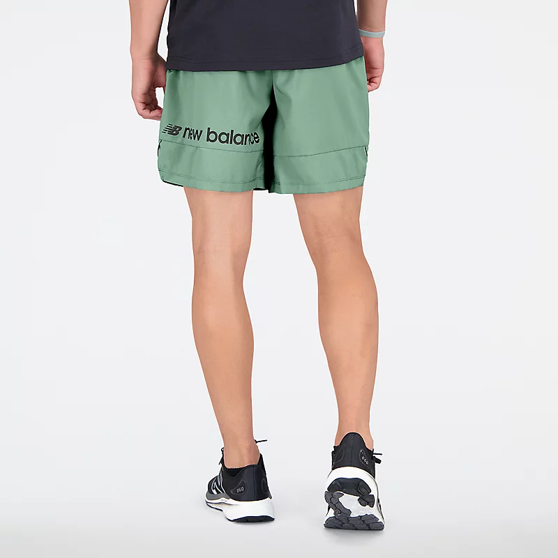 Męskie 7-calowe spodenki Tenacity Solid Woven - SAGE LEAF