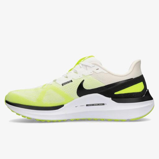 Nike Structure 25