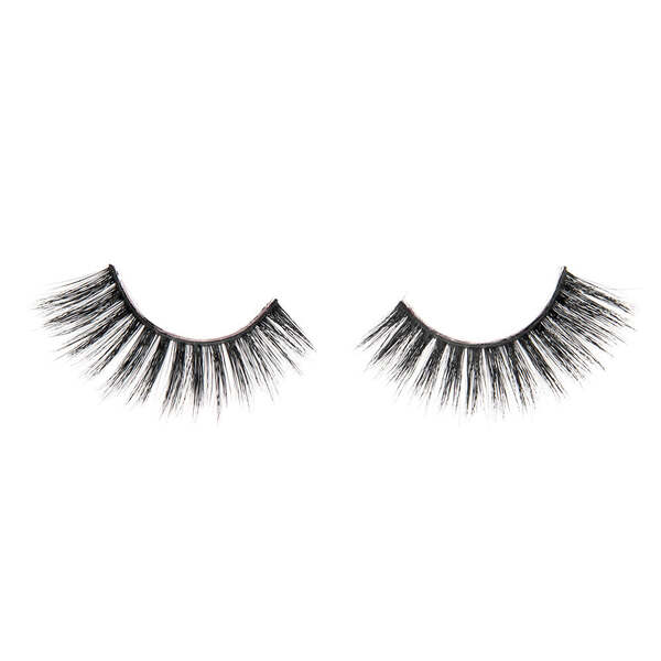 „Invogue Lash“ gimtadienio blakstienų glamūras