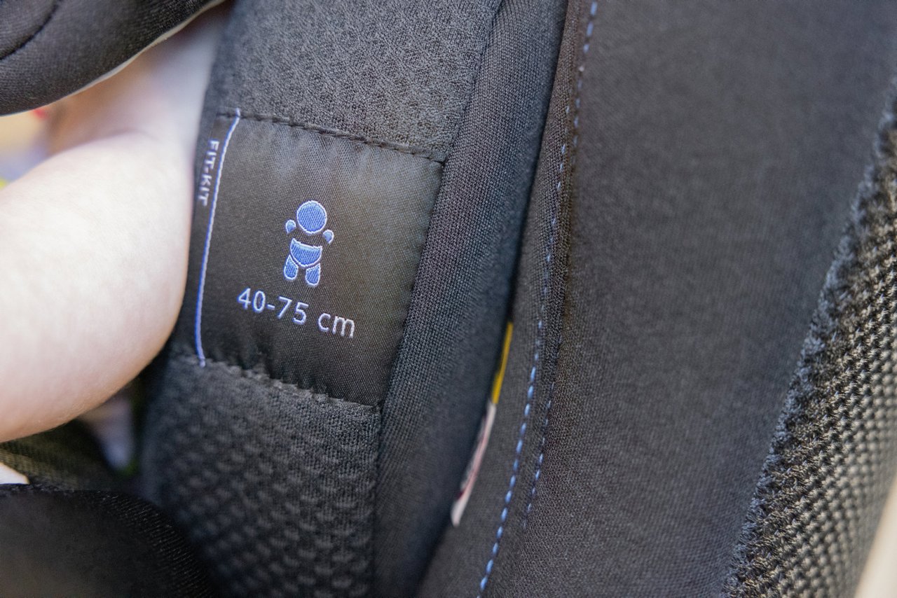 Seat3Fit i-Size Air Zip&Wash (40-125 cm) ülés
