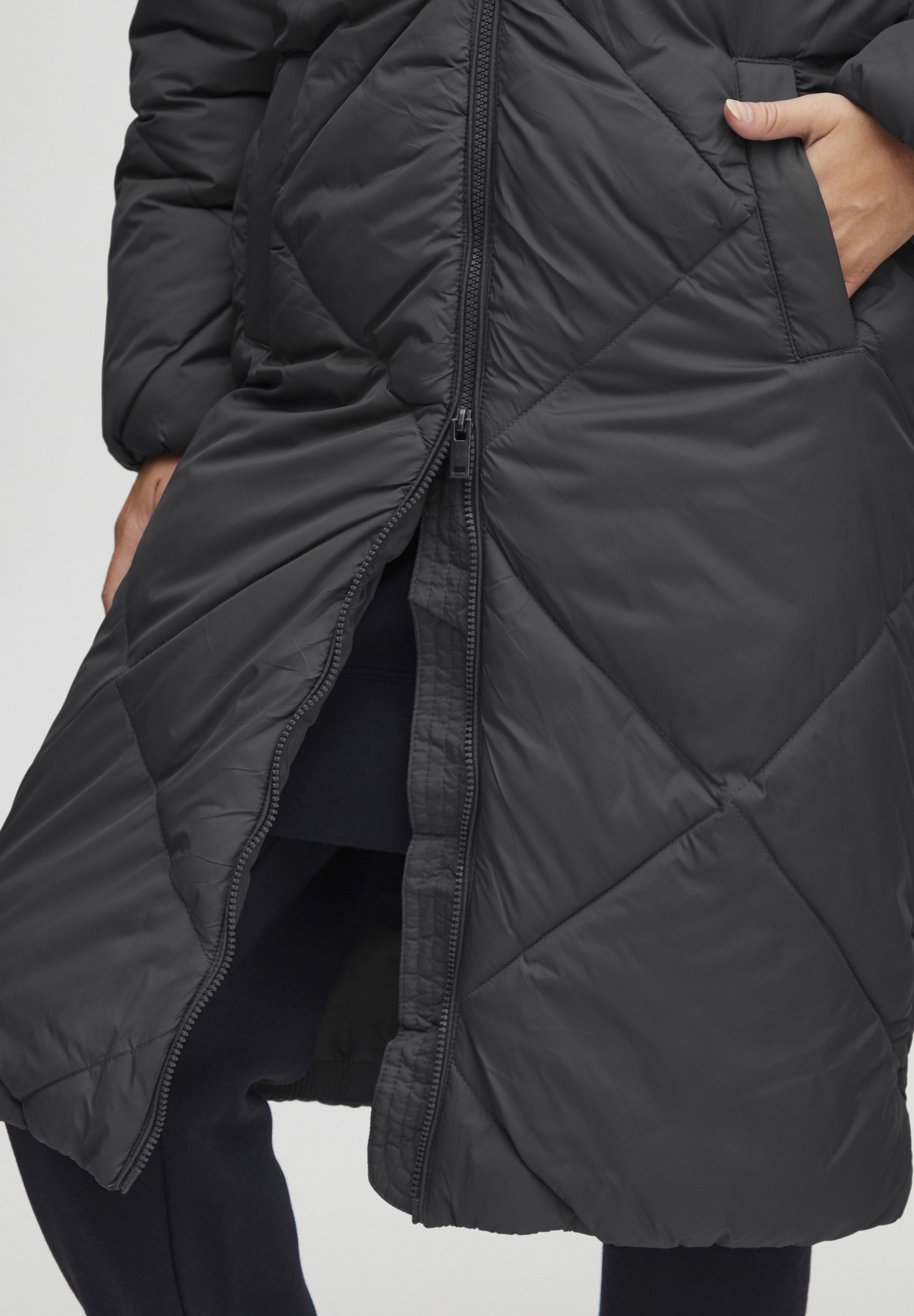 Oxmo OXBONNIE - Cappotto invernale - perla nera