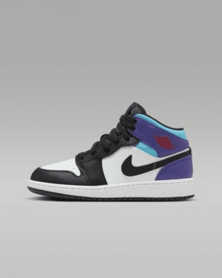 Air Jordan 1 Mid Older Kids' Shoes