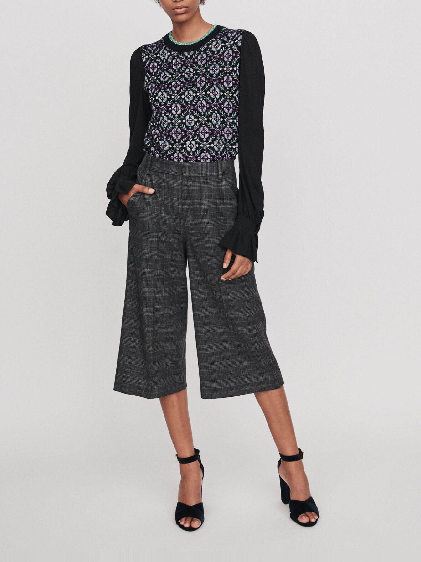 Pantaloni culotte în carouri - Gri