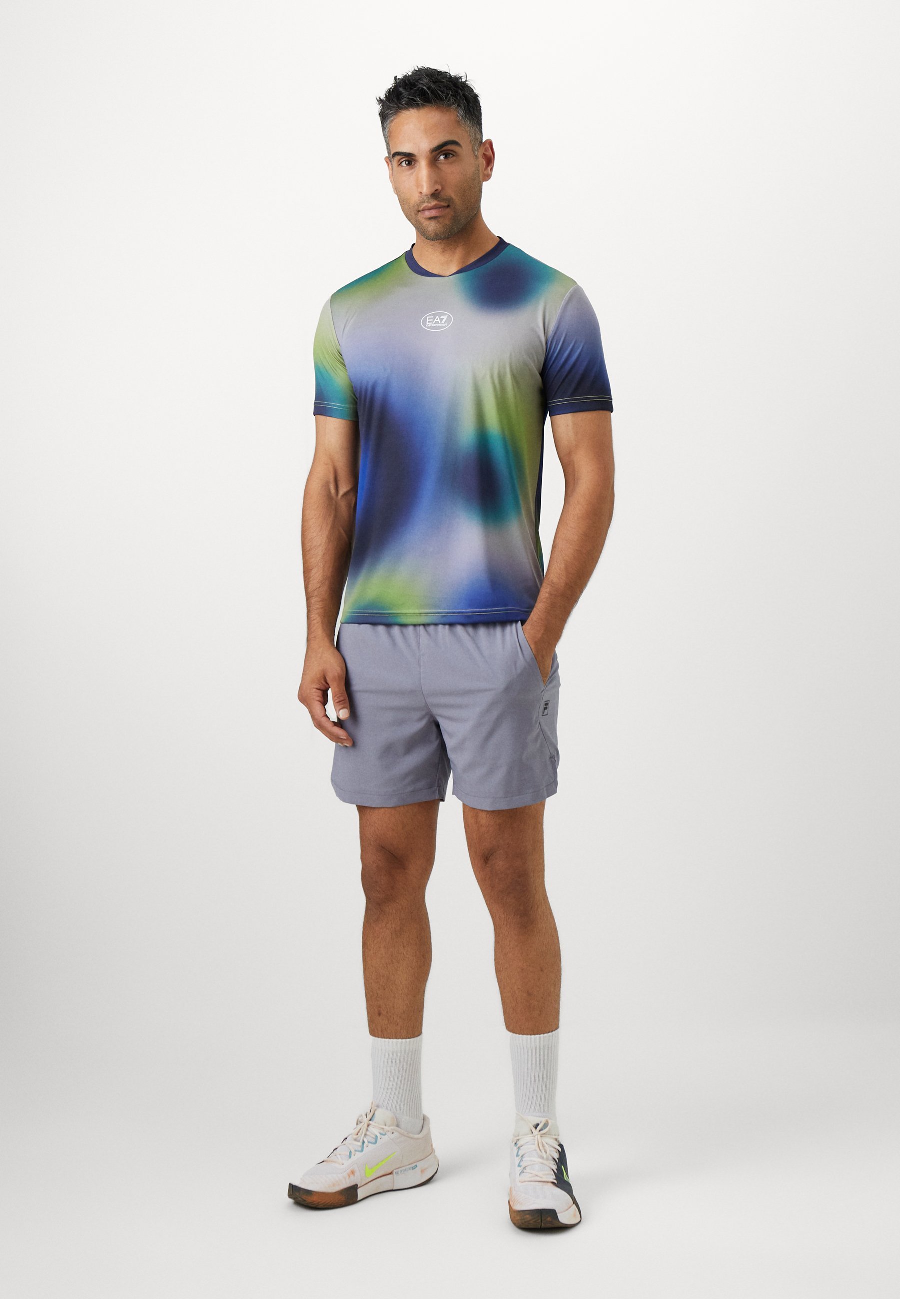 EA7 Emporio Armani TENNIS PRO TEE GRAPHIC - Sport T-shirt - veelkleurig