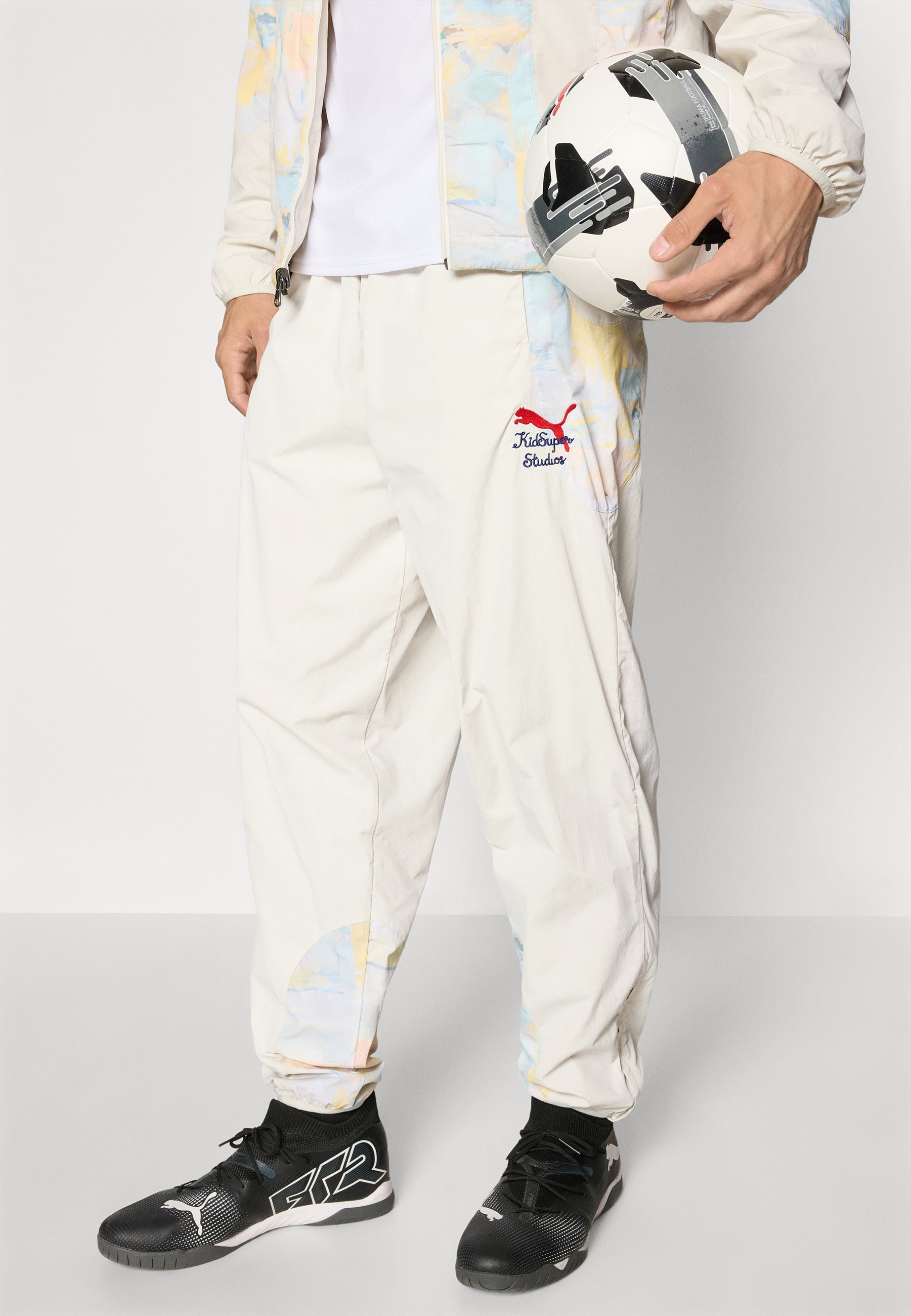 Puma KIDSUPER RBS TRAVEL PANT - Klubové oblečení - black/grey