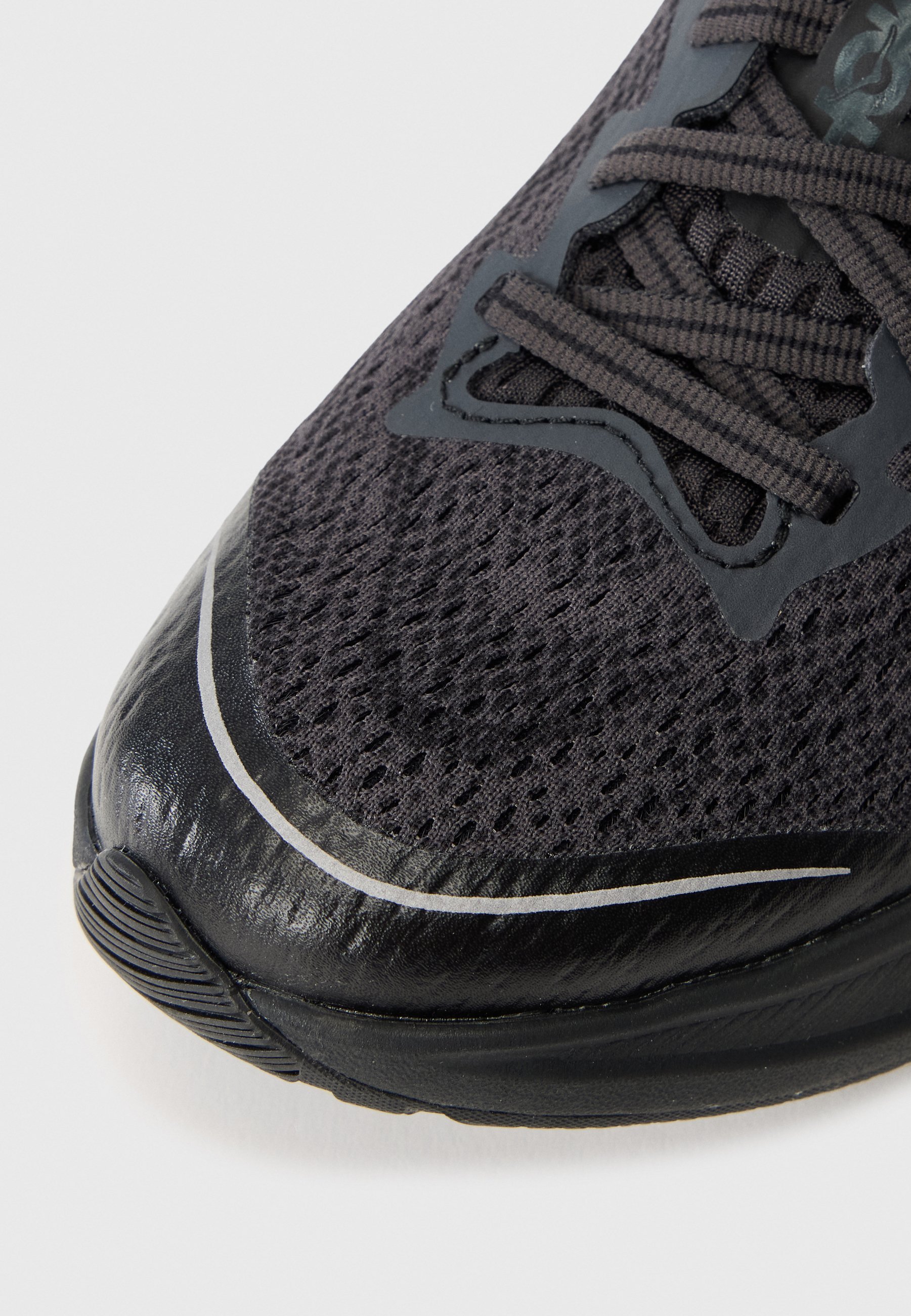 HOKA RINCON 4 UNISEX - Trailrunningschuhe - schwarz