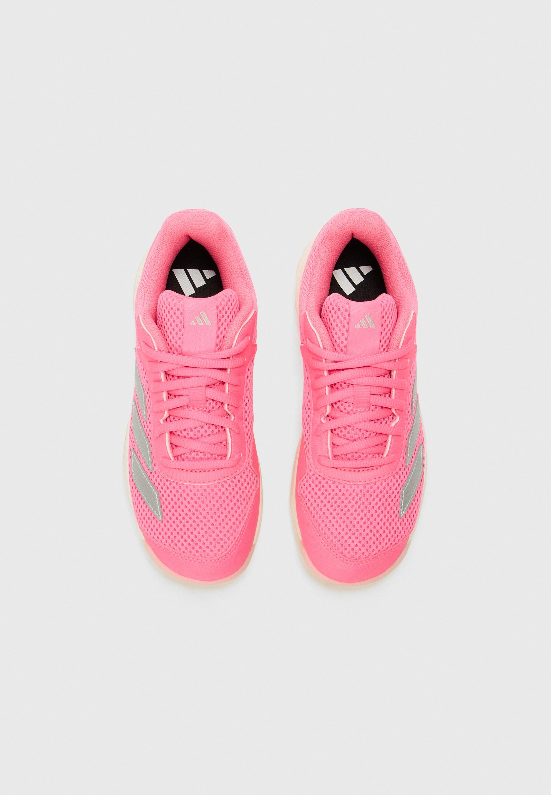 adidas Performance COURTFLASH UNISEX - Multicourt tennisschoenen - helder roze/zilverkleurig/gelukzalig roze