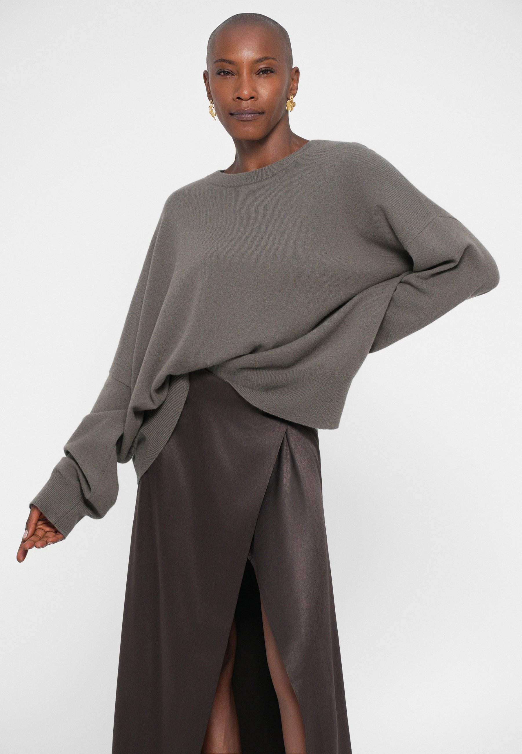 DOLGO KRILO AERON ROYAL - Maksi krilo - espresso
