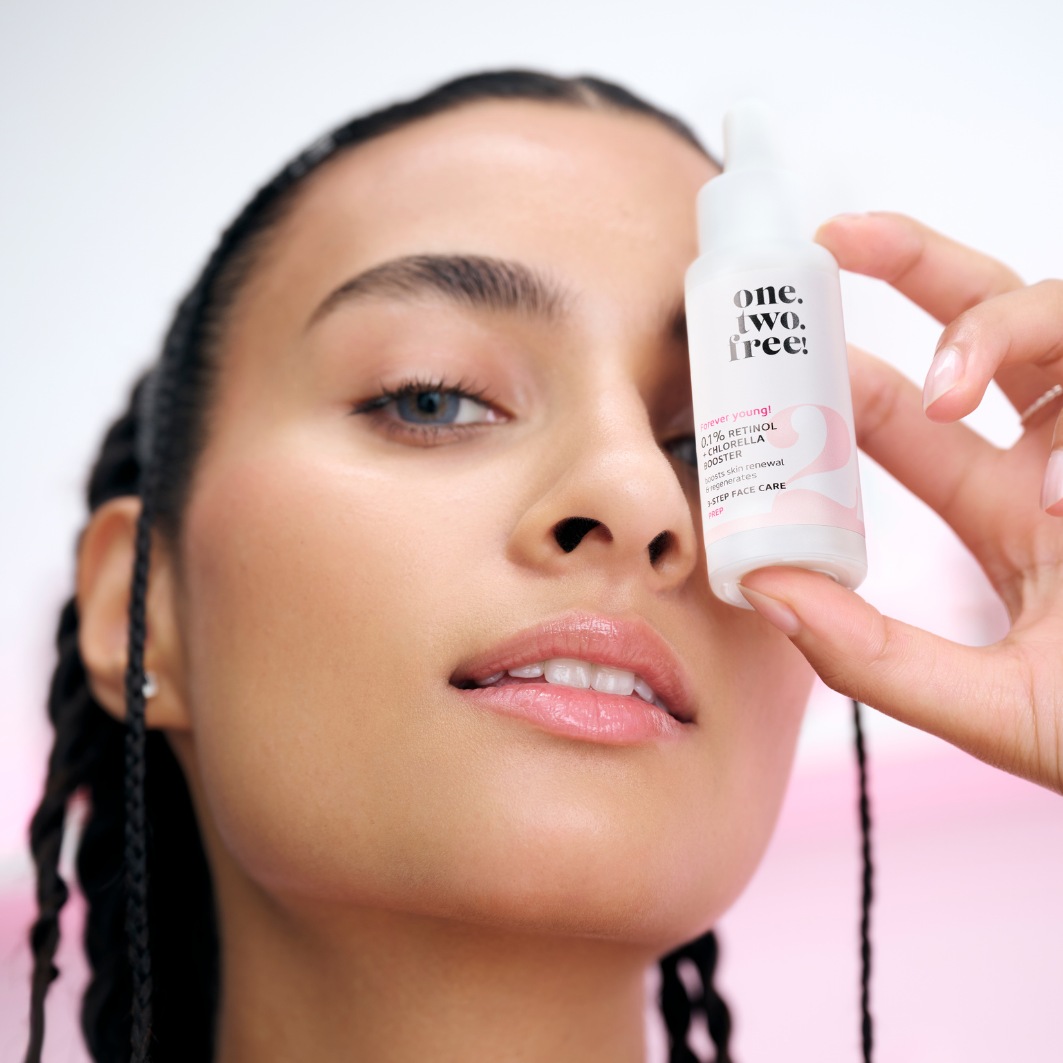 one.two.free! Anti-aging serum 0,1% retinol + chlorella booster – 20 ml