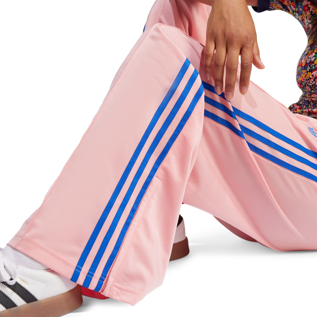 adidas Firebird Loose