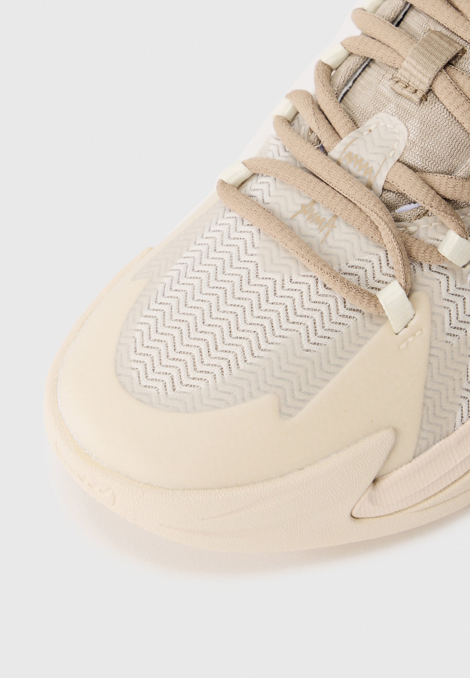 Puma DAGGER UNISEX - Basketbalschoenen - alpine snow/ice coffee