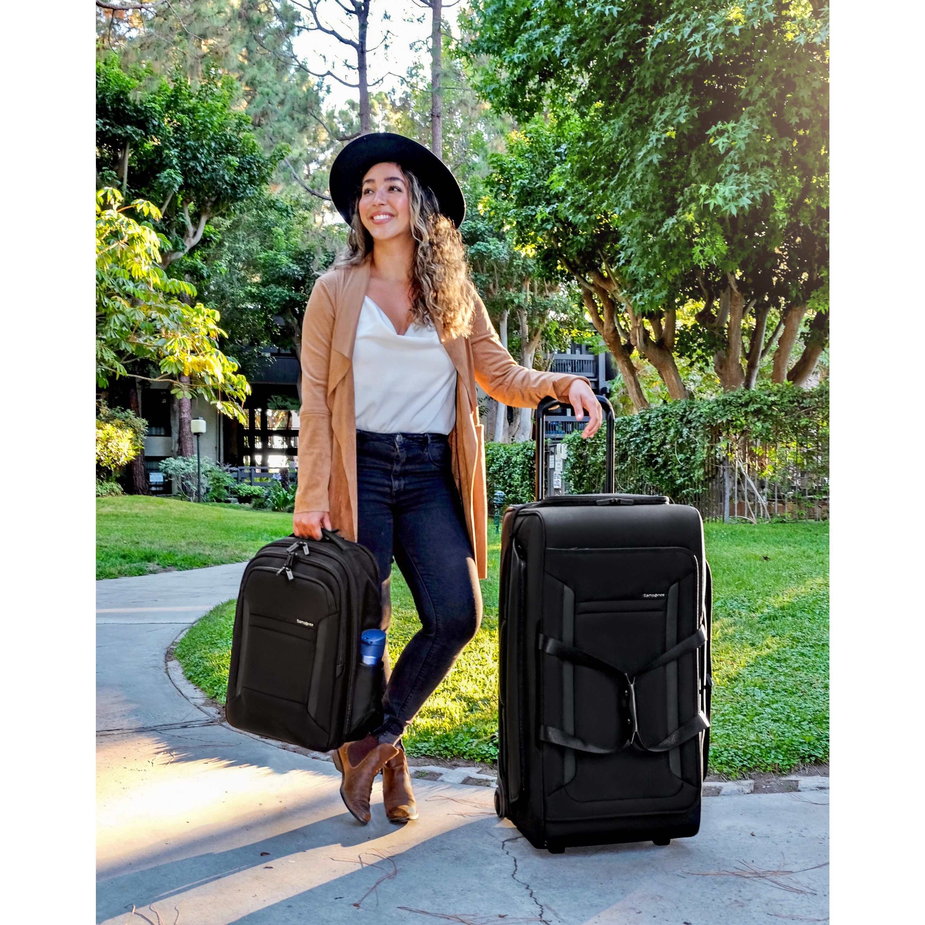 SAMSONITE ARMAGE II KOLEČKOVÁ DĚLENÁ TAŠKA