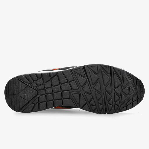  Skechers Uno