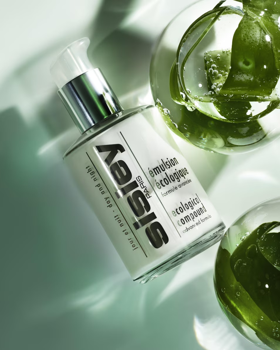 ÎNGRIJIREA TENULUI SISLEY CU FORMULĂ AVANSATĂ CU EMULSIE ECOLOGICĂ