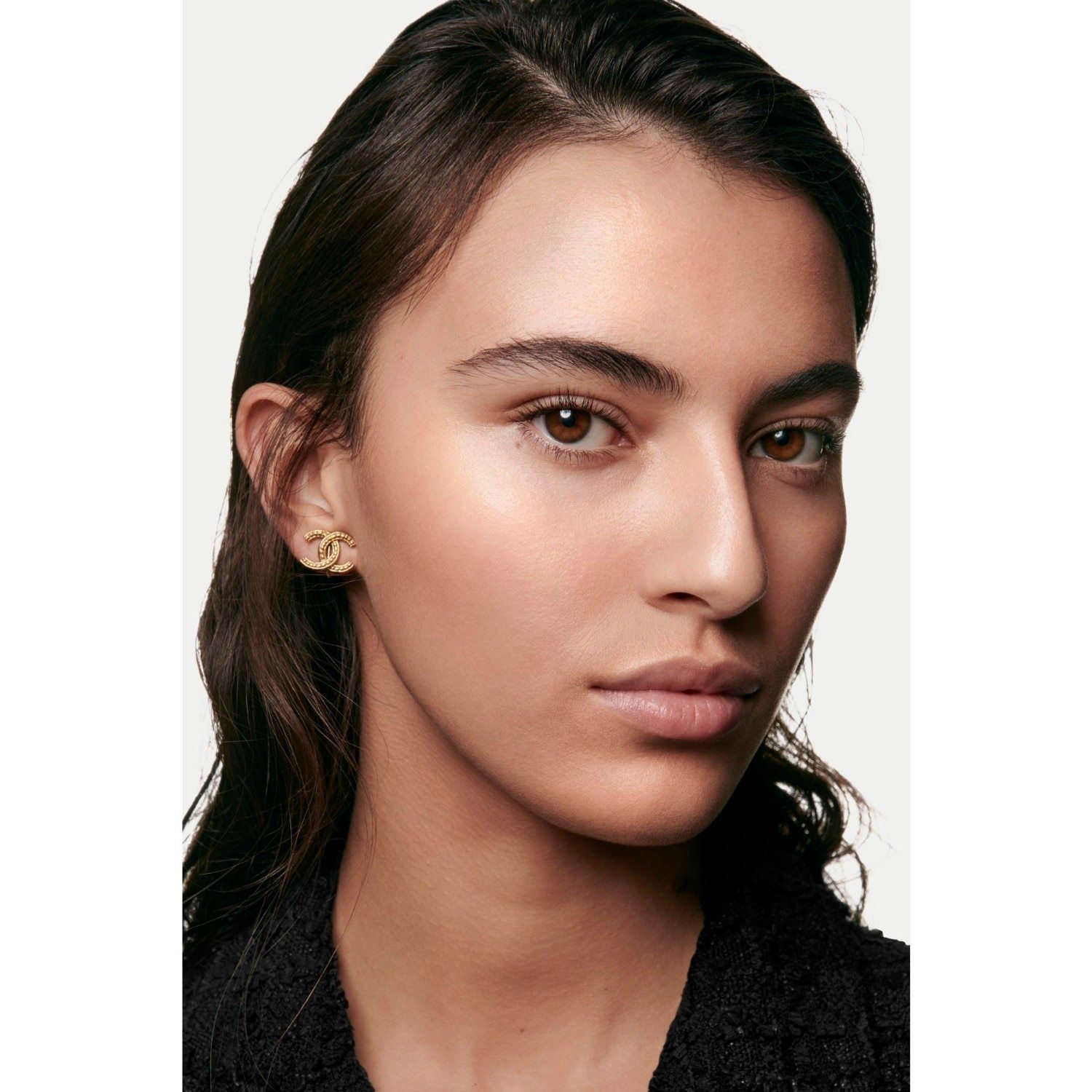 CHANEL makiažo pagrindas Nr. 1 DE CHANEL FOND DE TEINT REVITALISANT – 30 ml