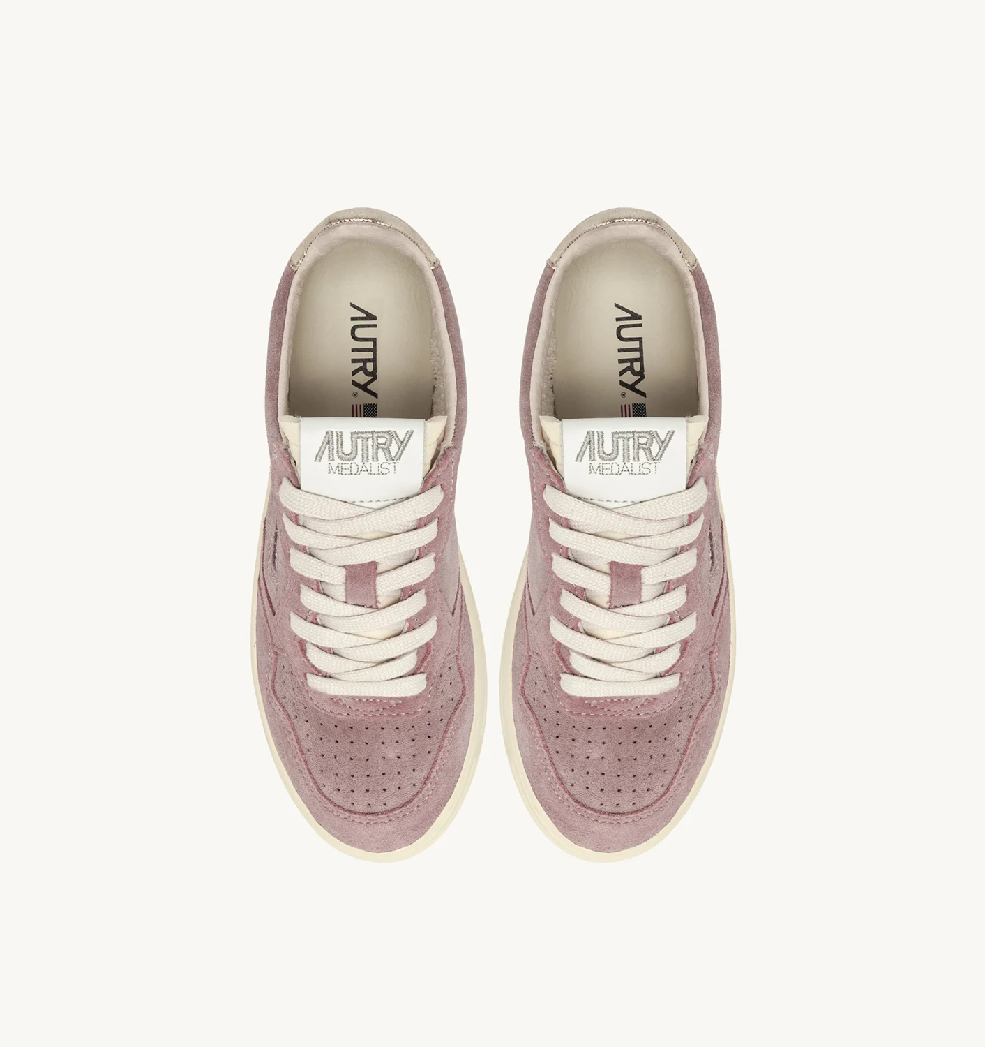 TENIȘI MEDALIST JOS DIN SUEDIA ROZ