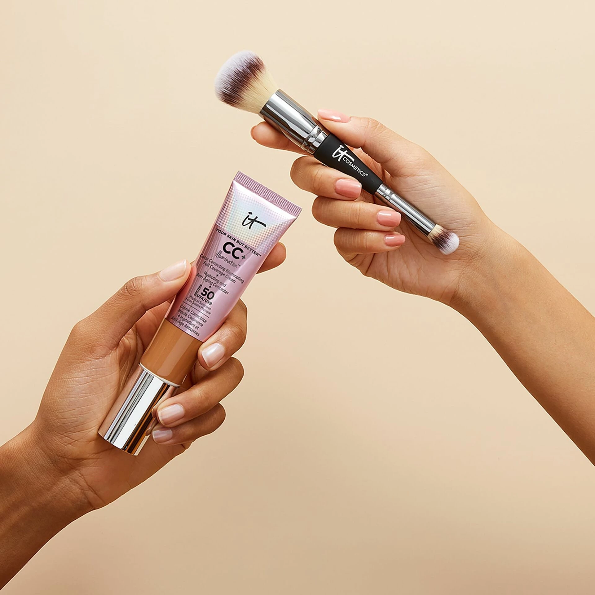 Heavenly Luxe™ Arcszínt Tökéletesítő Ecset #7 - IT Cosmetics