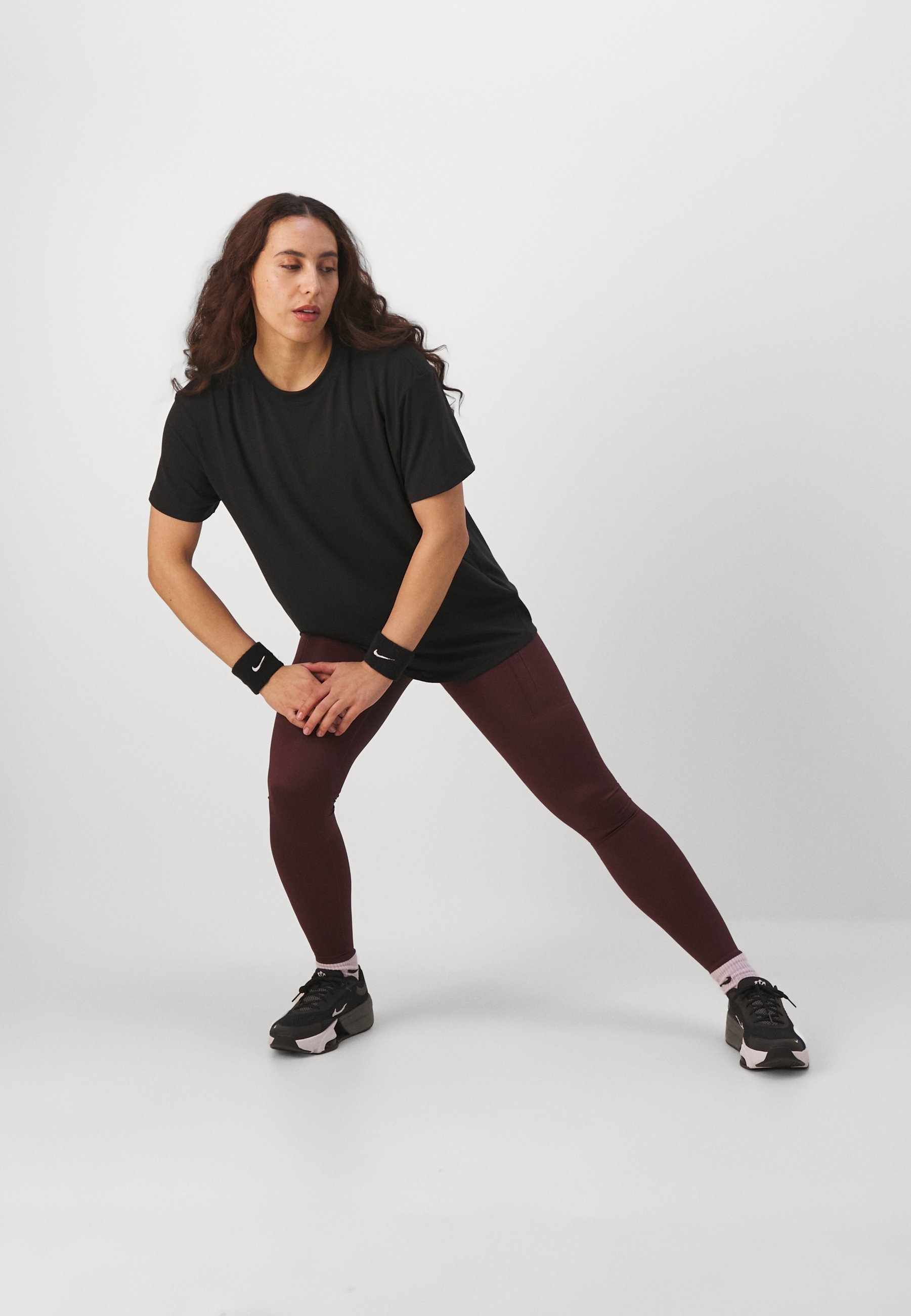 Nike Performance ONE RELAXED TOP - T-shirt sportiva - nera