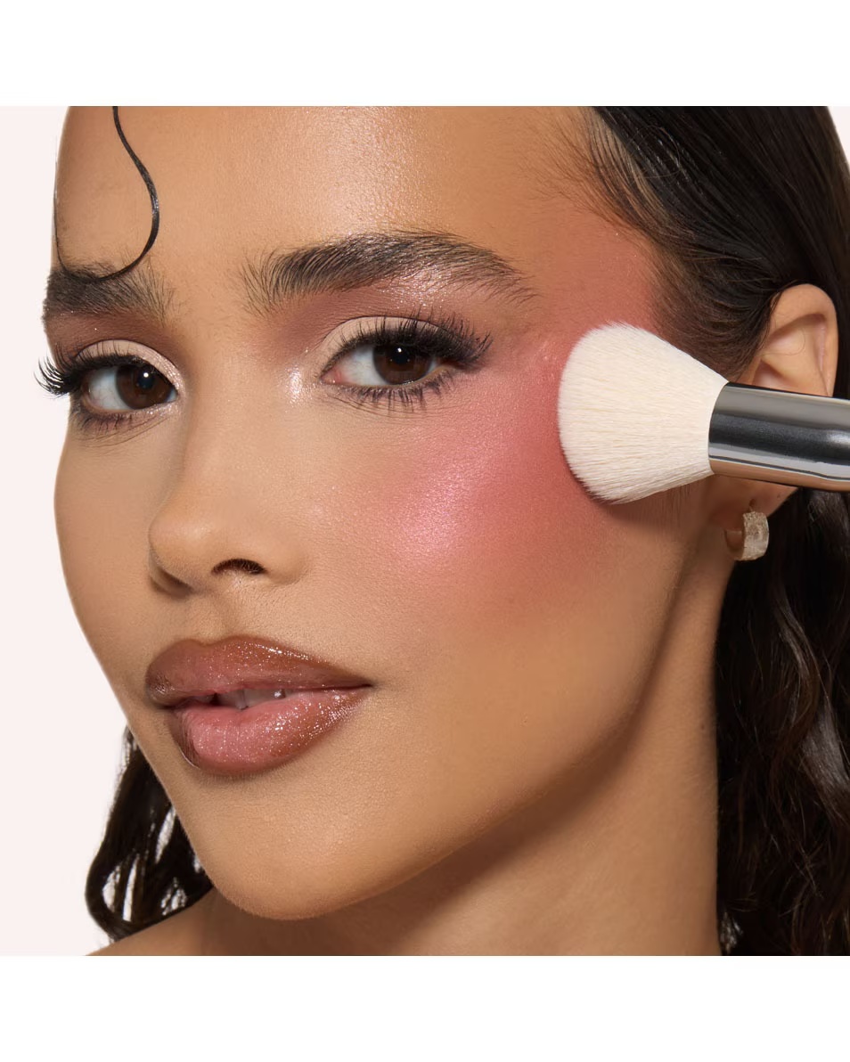 HUDA BEAUTY DIFFUSING CHEEK BRUSH Četkica za rumenilo