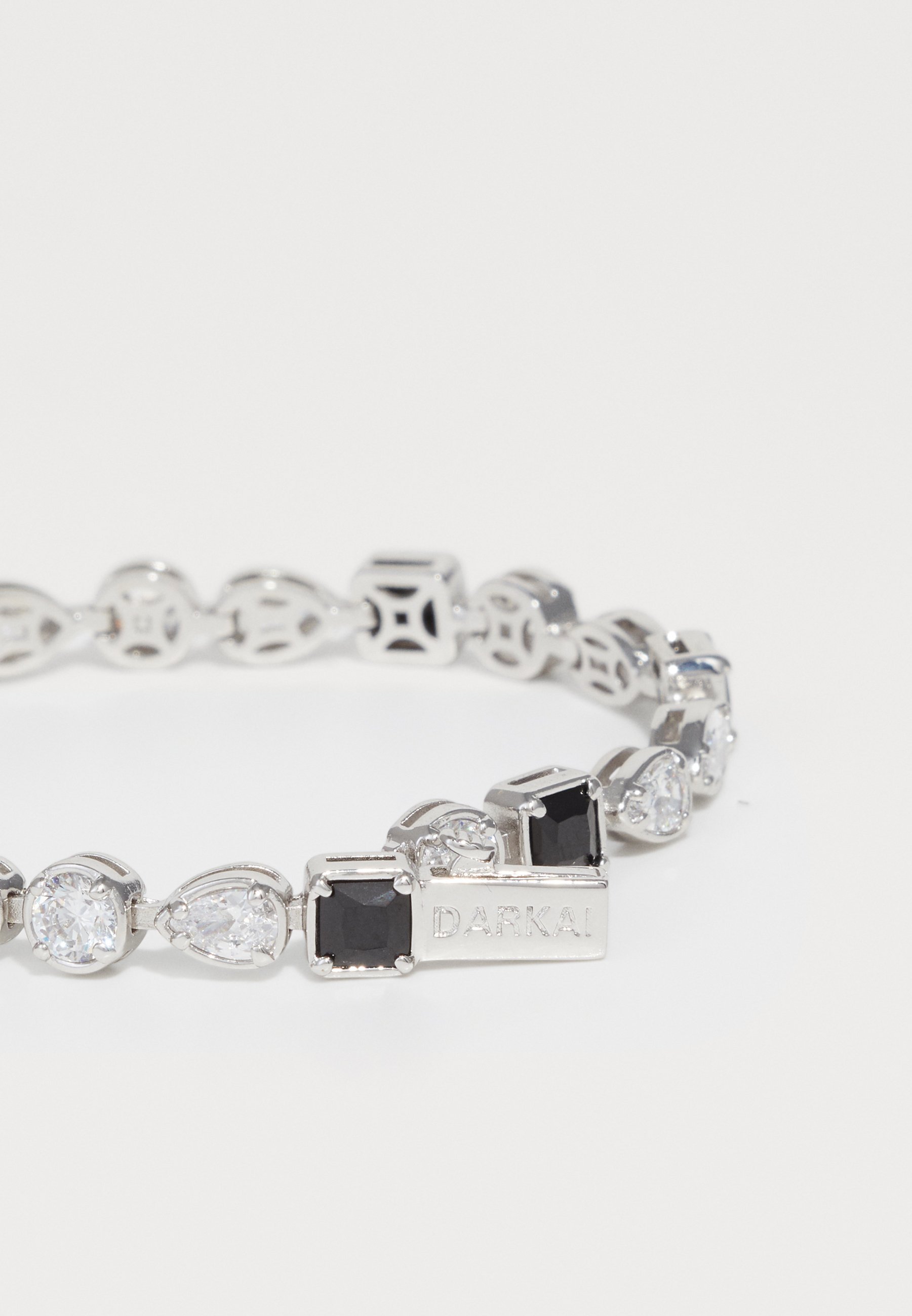 DARKAI Armband mit gemischten Steinen, Unisex - Armband - weiß/schwarz